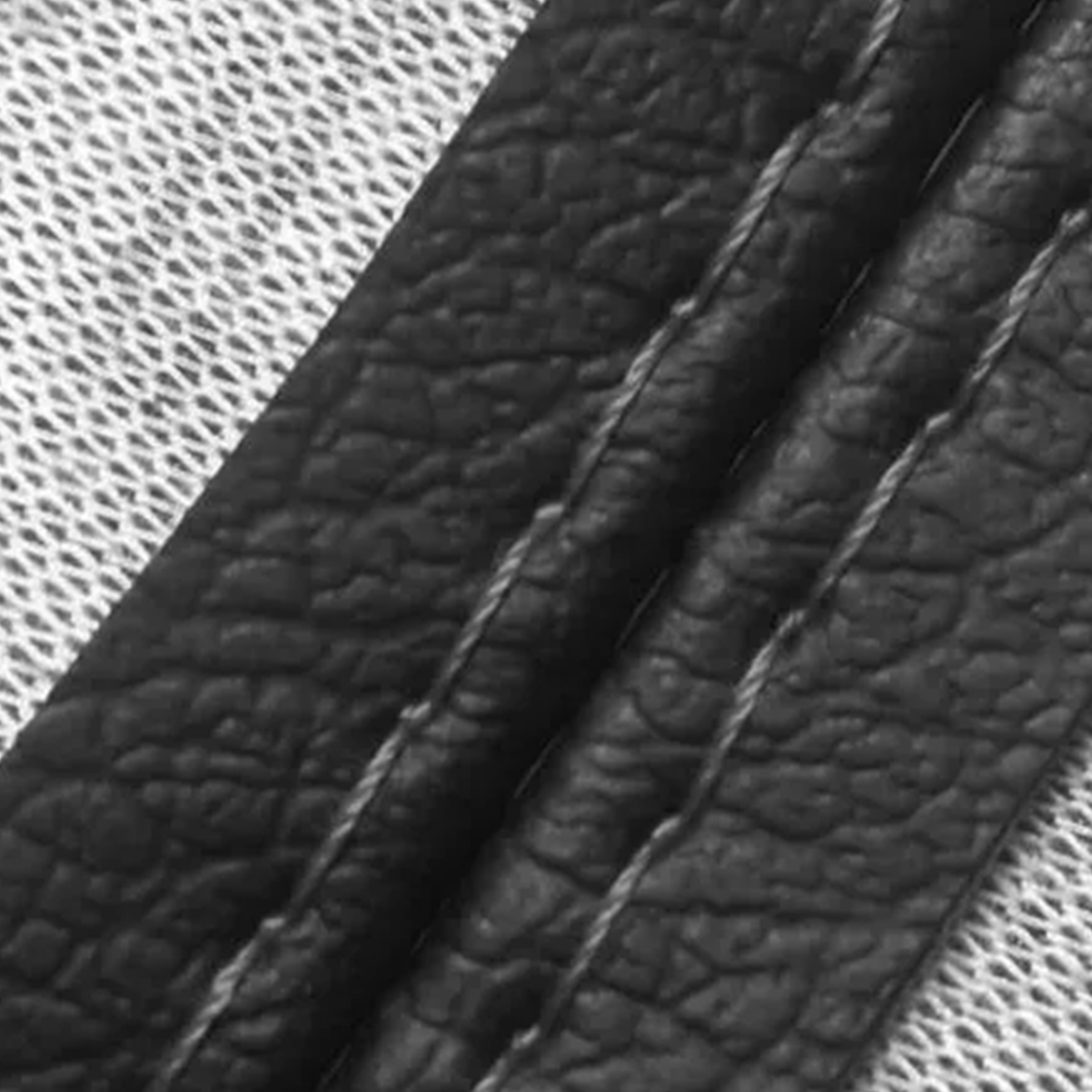 Pieliz Leather Console Lid Cover For Infiniti FX35 2009-2012 - Black With Beige Stitch